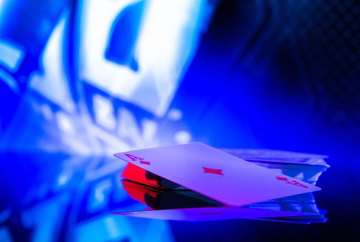 Simbol keamanan dan privasi pada proses transaksi penarikan di platform rakyatslot